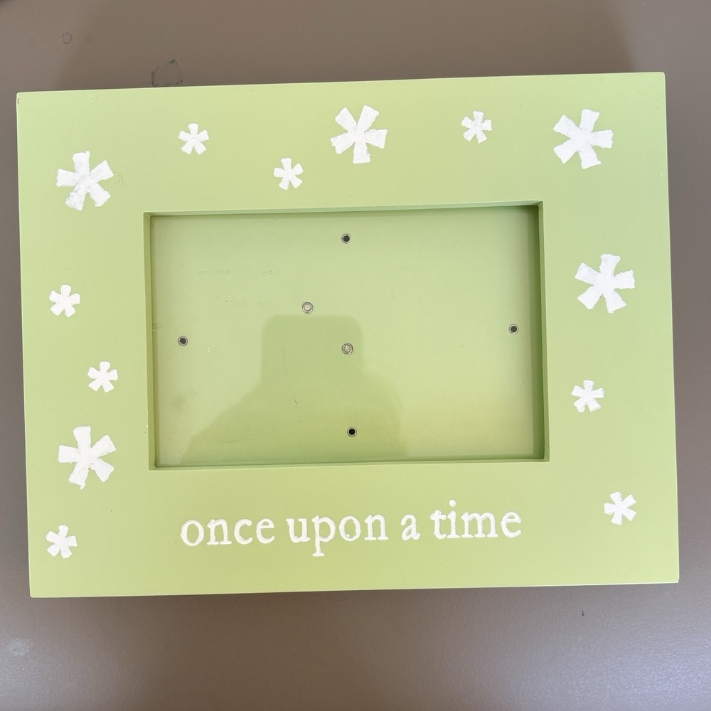 Pottery Barn Kids Picture Frame for 4X6 Lime Green Wood
